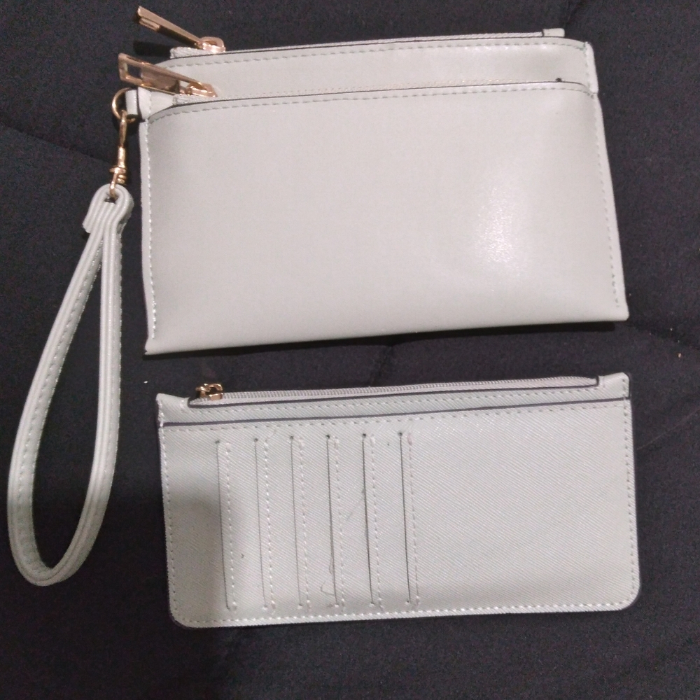 A New Day Wallet set